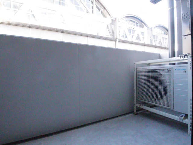 バルコニー　※別室の参考写真の為、現況優先です。