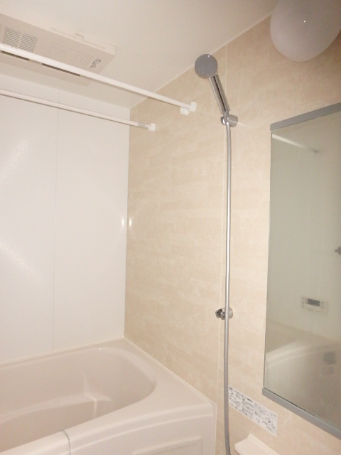 バス・シャワールーム　浴室