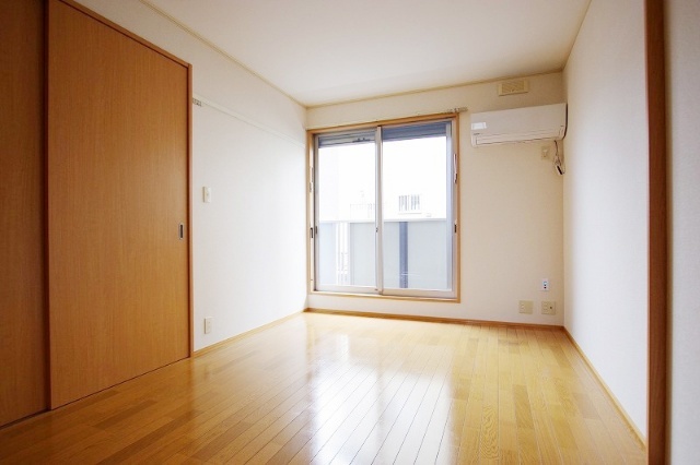 居室・リビング　類似室内