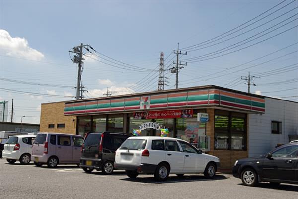 コンビニ　セブンイレブン　氏家桜野店（コンビニ）まで847m