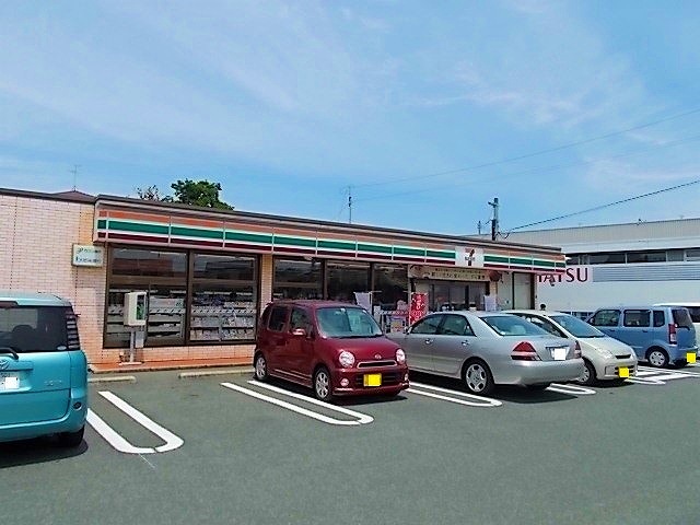 コンビニ　セブンイレブン楠６丁目店（コンビニ）まで280m