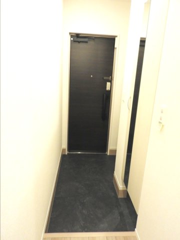 玄関　シンプルで使いやすい玄関です