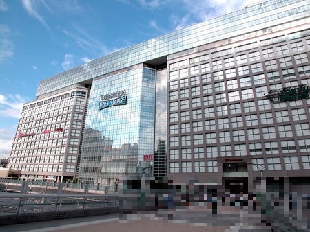 ショッピングセンター　新宿タカシマヤ（ショッピングセンター）まで694m