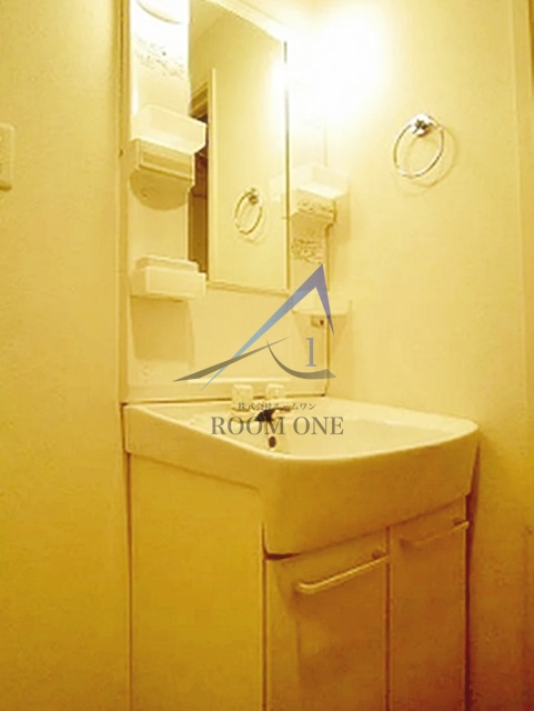 洗面設備　洗面台です。