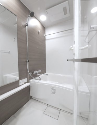 バス・シャワールーム　風呂