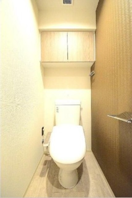 トイレ　カラー・タイプ異なります