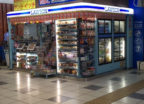 コンビニ　ローソン メトロス水天宮前店（コンビニ）まで596m