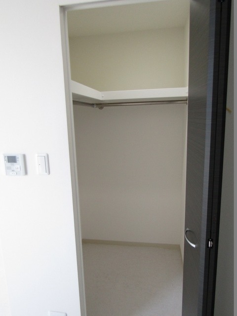 収納　Ｗ－ＣＬ