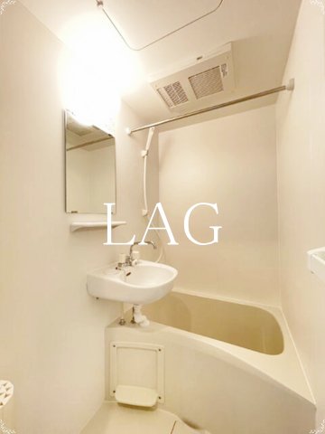 バス・シャワールーム　お風呂です。