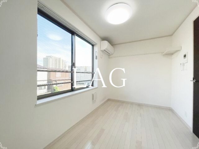 居室・リビング　洋室のお部屋です。