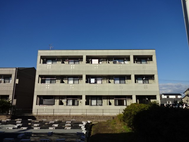 建物外観　外観写真（昼）