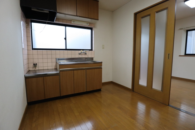 居室・リビング　別のお部屋です。