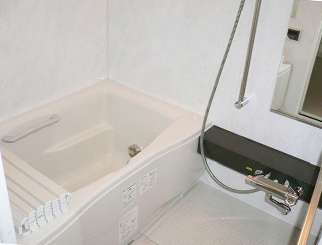 バス・シャワールーム　日々の疲れを癒すお風呂です♪