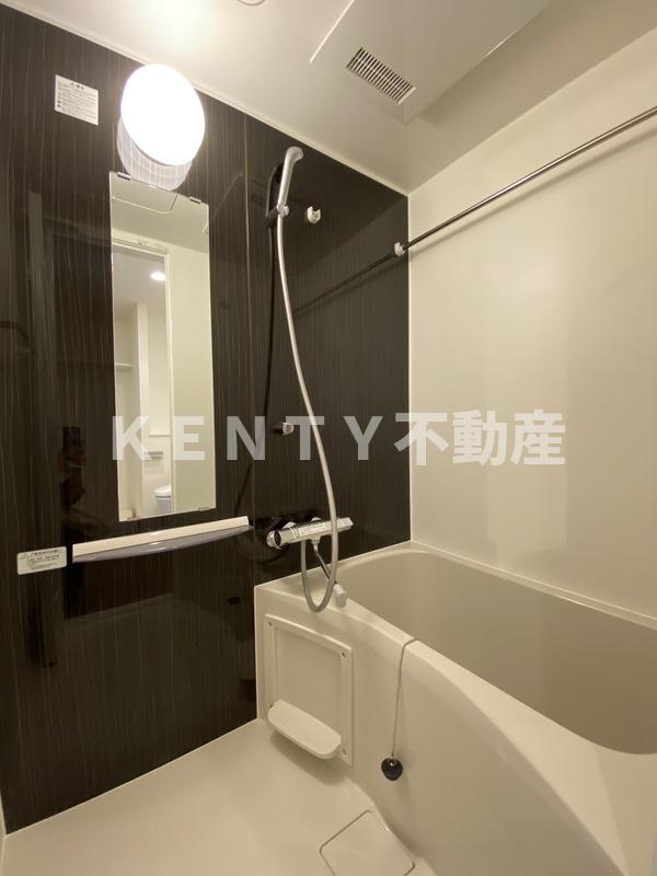 バス・シャワールーム　お風呂です