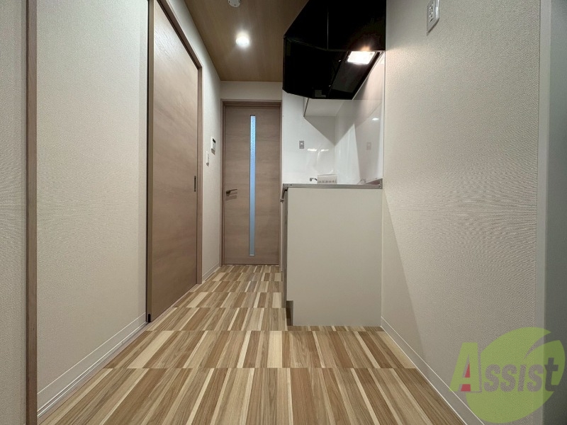 玄関　玄関から撮影しました。イメージを掴んでください。