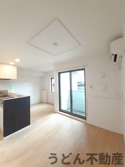 居室・リビング　うどん県のお部屋探しはうどん不動産へ うどんちゃんとLINE