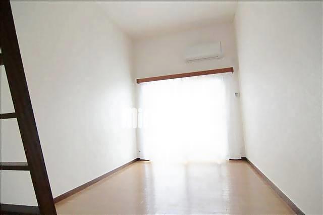 居室・リビング　お部屋にお写真です