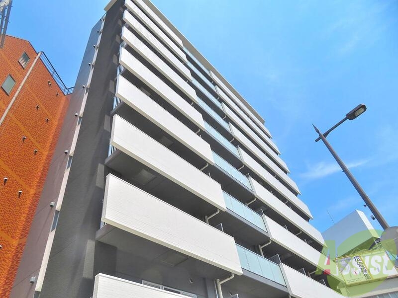 建物外観　西淀川区野里１丁目。エスカーサ大阪ＷＥＳＴ。