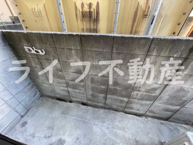 バルコニー　バルコニーがあります