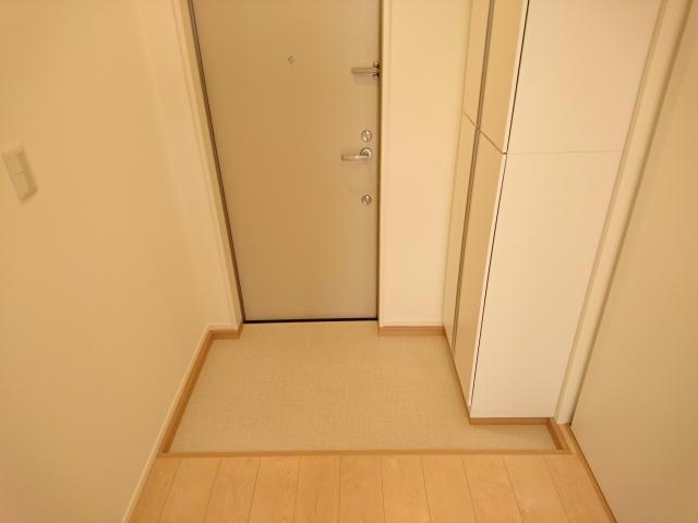 玄関　※別部屋写真
