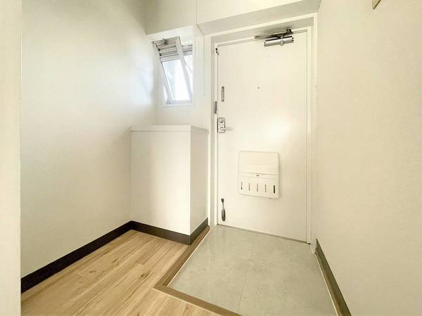 玄関　ビレッジハウスの同一物件・同一タイプの間取りの写真です