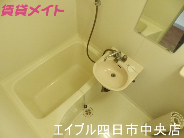 バス・シャワールーム　バス同タイプ