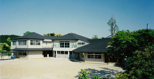 幼稚園・保育園　東郷信愛幼稚園（幼稚園・保育園）まで2917m