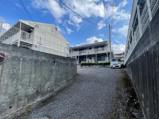 その他共有部分　駐車場アプローチ