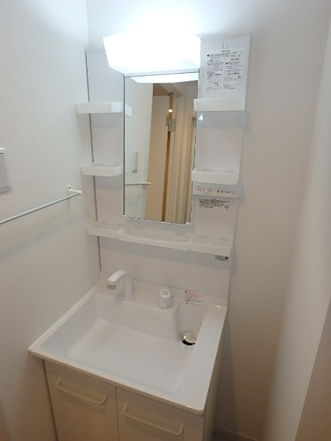 洗面設備　シャンプードレッサー必須ですね