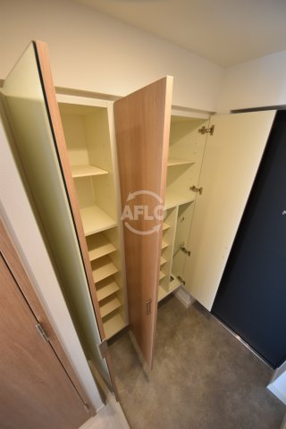 収納　アーバス天満橋　収納