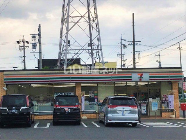 コンビニ　セブンイレブン 尾張旭東名西町店（コンビニ）まで734m