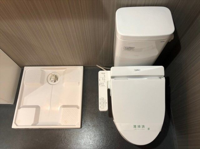 トイレ　同施工参考写真となります