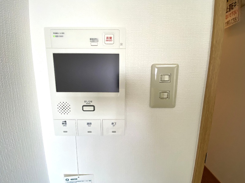 セキュリティ　顔が見えて安心モニターホン！