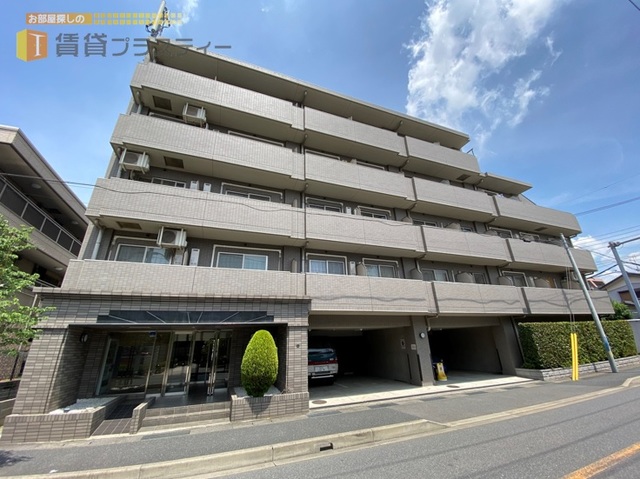 建物外観　重厚感のあるオートロック付のマンションです。