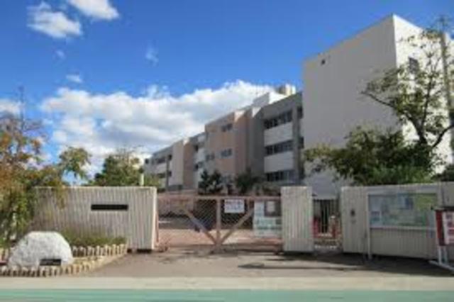 小学校　池田市立神田小学校（小学校）まで662m
