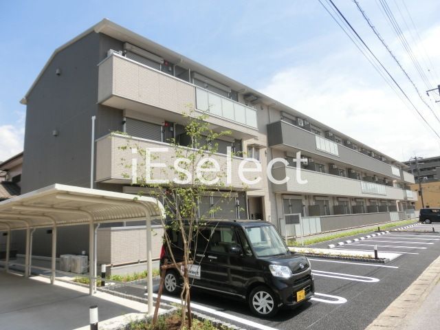 建物外観　２０１７年５月竣工