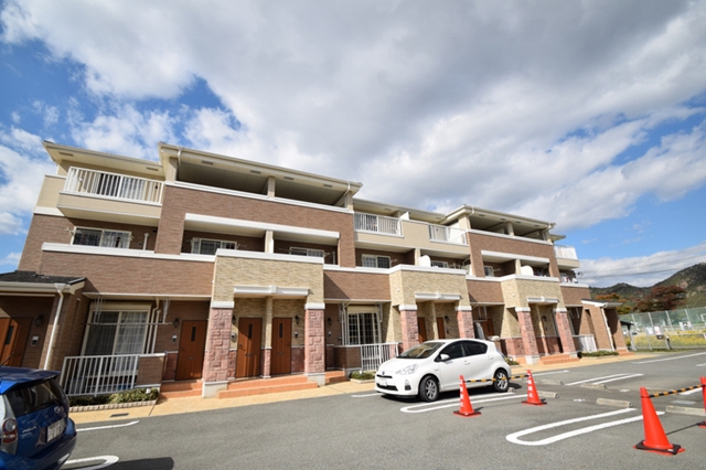 建物外観　カッコイイ外観☆