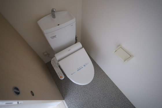 トイレ　※別部屋の写真です