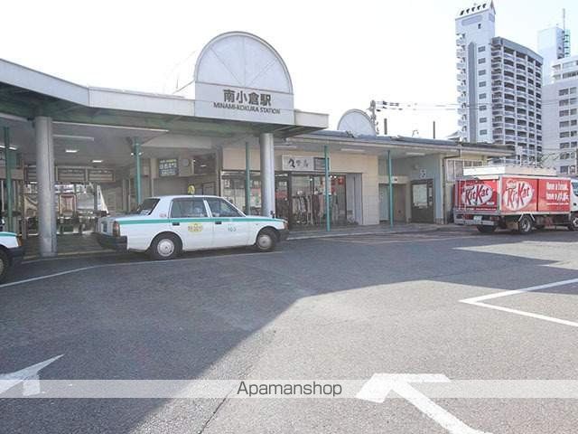ショッピングセンター　ザビッグ小倉原町（ショッピングセンター）まで611m