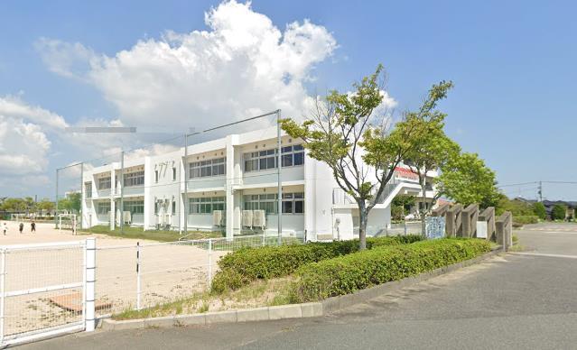 小学校　宇部市立黒石小学校（小学校）まで1095m