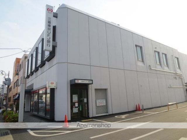 銀行　三菱ＵＦＪ銀行橿原支店（銀行）まで383m