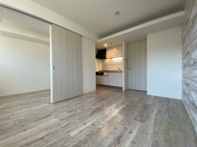 居室・リビング　広くてキレイなお部屋が広がっていて、充実した生活が送れそう。