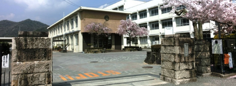 中学校　林田中学校（中学校）まで2813m