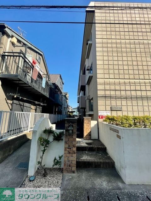 エントランス　外観