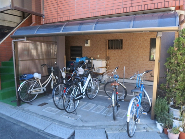 その他共有部分　敷地内駐輪場。
