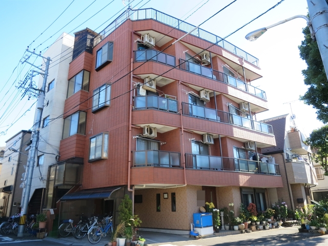 建物外観　しっかりとしたマンションです。