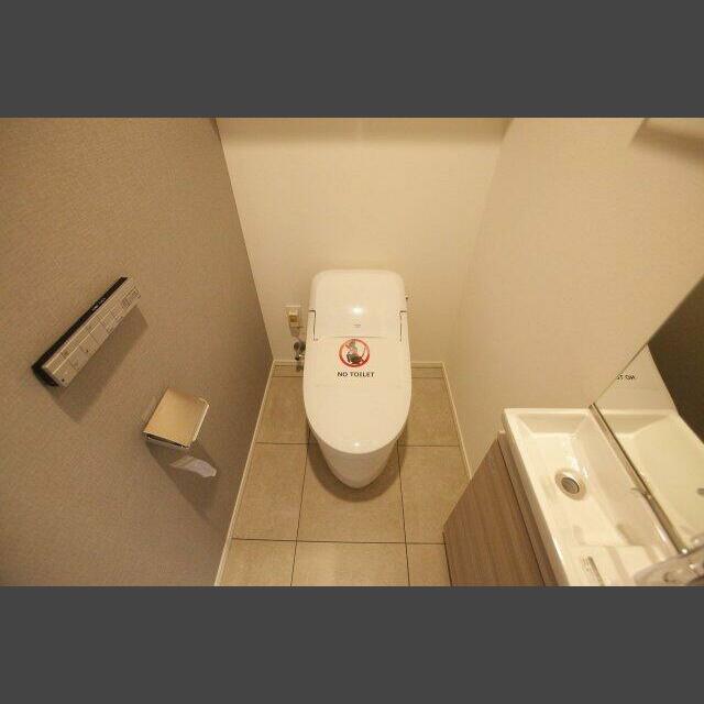 トイレ　参考写真