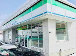 コンビニ　ファミリーマート札幌栄通店（コンビニ）まで313m