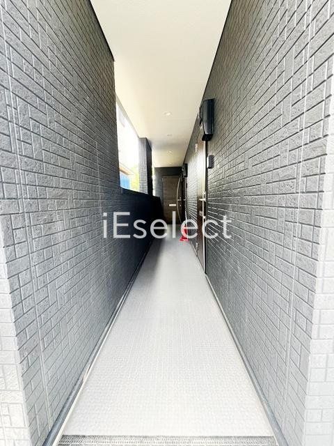 エントランス　建物入り口部分です