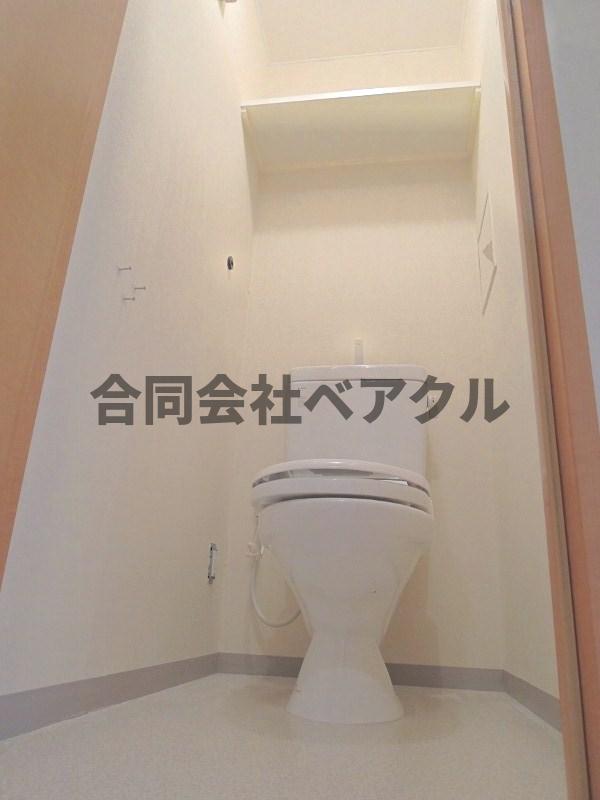 トイレ　落ち着いたトイレです